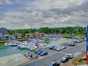Charmant Studio à Courseulles-sur-Mer avec Wifi et Parking - FR-1-746-27